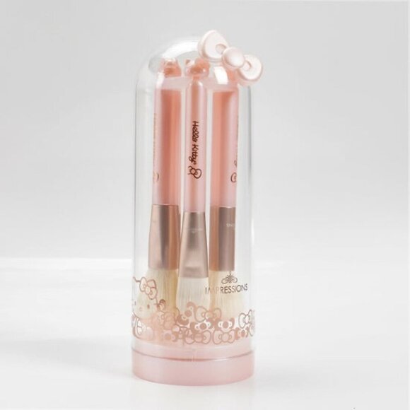NEW IN BOX Hello Kitty"Kawaii Icon" Bell Jar 6-PC Brush Gift Set